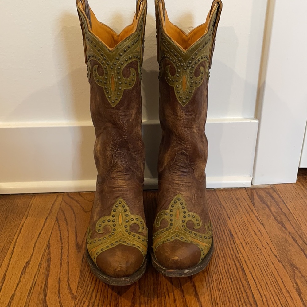 Old Gringo cowboy boots